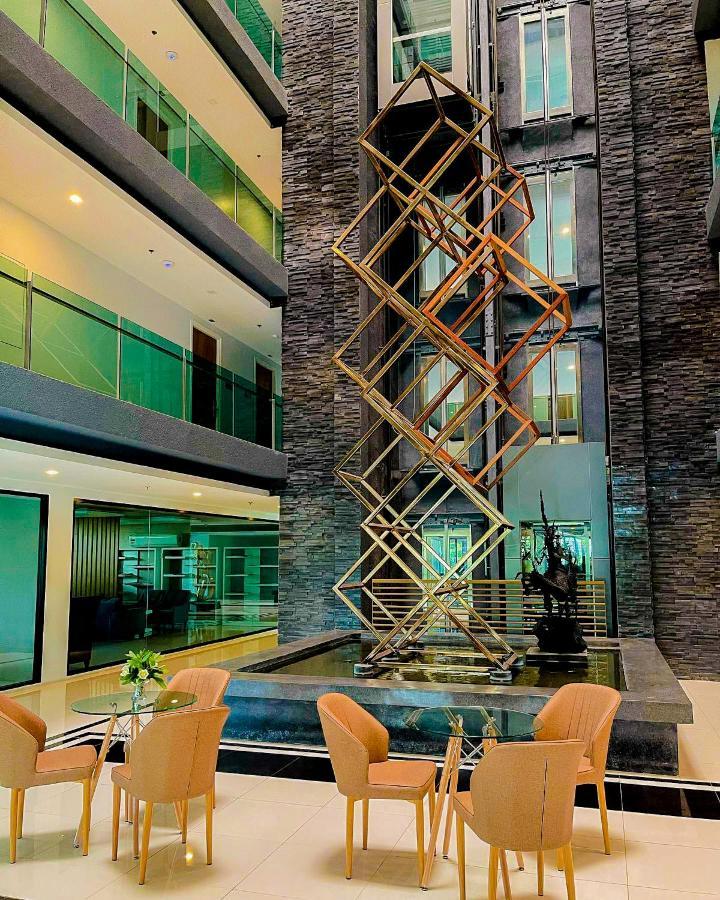 The Star Hill Condo Luxury Suites Τσιάνγκ Μάι Εξωτερικό φωτογραφία